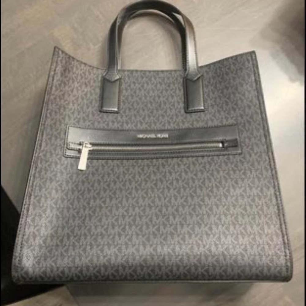 NWT Michael Kors large bag
